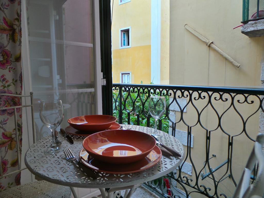 Barracao De Alfama Apartments Lisbon Exterior photo